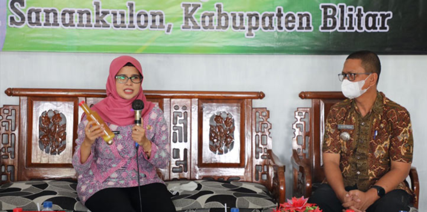 Bupati Blitar Janjikan Bantu Promosi Produk Jamu Bupati Blitar Janjikan Bantu Promosi Produk Jamu